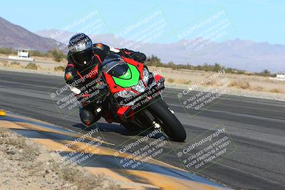 media/Jan-13-2024-SoCal Trackdays (Sat) [[9c032fe5aa]]/Turn 14 Inside (150pm)/